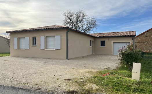 Maison Neuve proche commodités